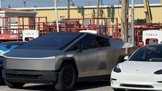 Řidič najel tisíce kilometrů bez dotyku volantu Řidič najel tisíce kilometrů bez dotyku volantu