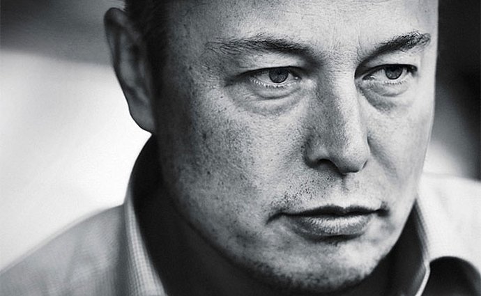Prostořekost může Elona Muska přijít draho. Tesla byla kvůli jeho prohlášením zažalována