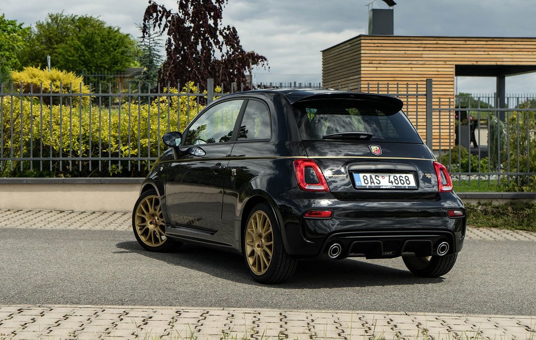 Abarth 595 Scorpioneoro