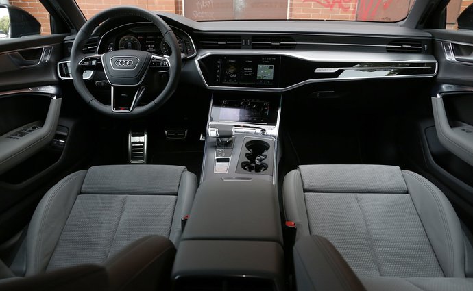 Audi A6 Avant 55 TFSI e quattro