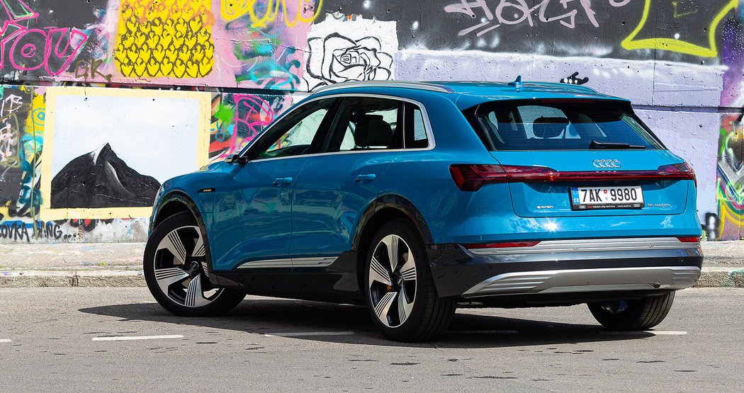 Audi e-tron