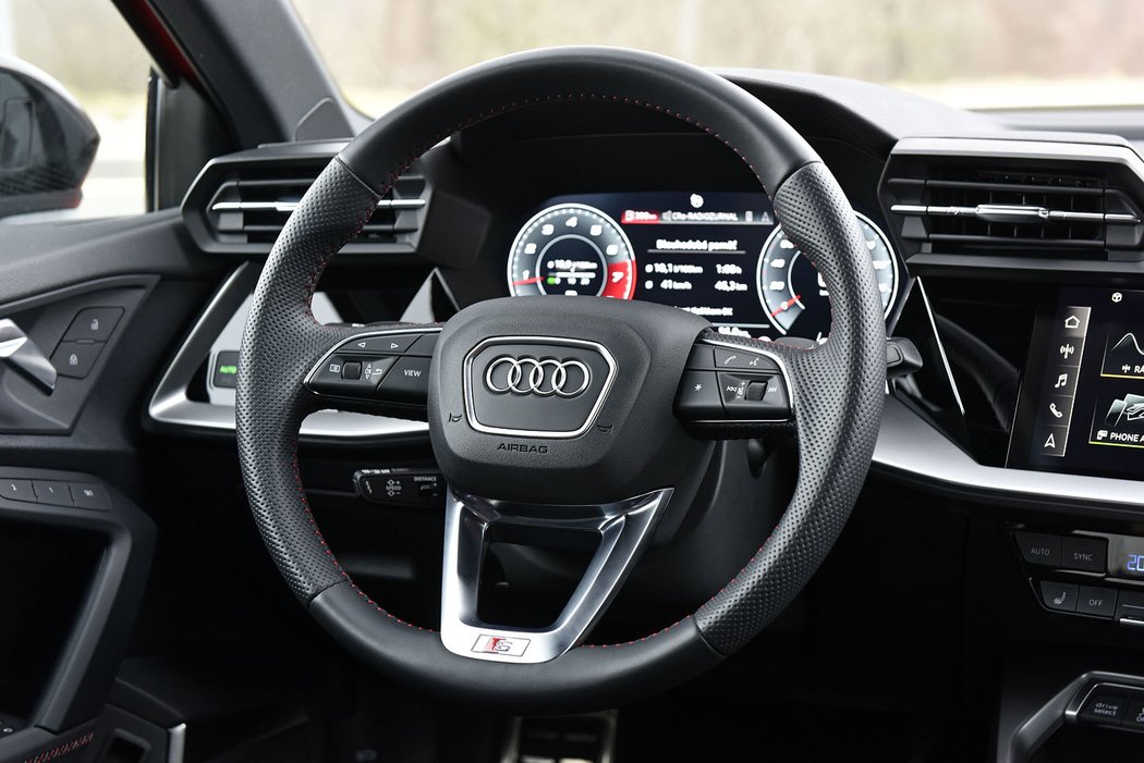 Audi S3 Sportback TFSI (225 kW)