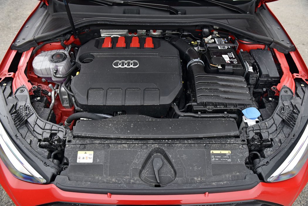 Audi S3 Sportback TFSI (225 kW)