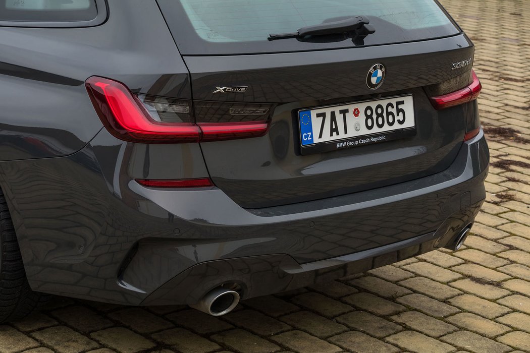 BMW 330d xDrive Touring