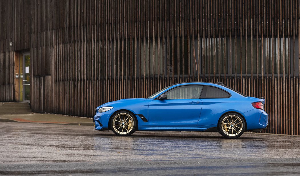 BMW M2 CS