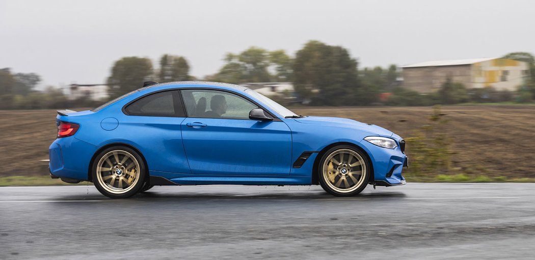 BMW M2 CS