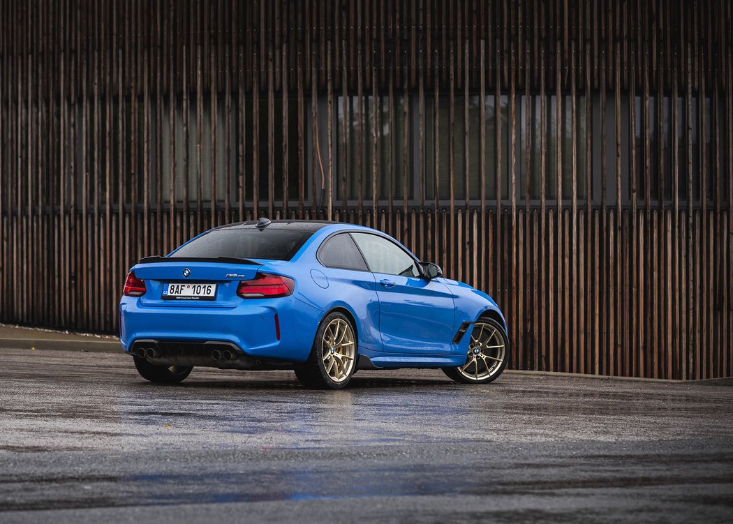 BMW M2 CS