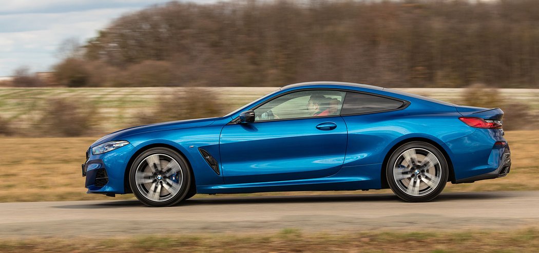 BMW M850i