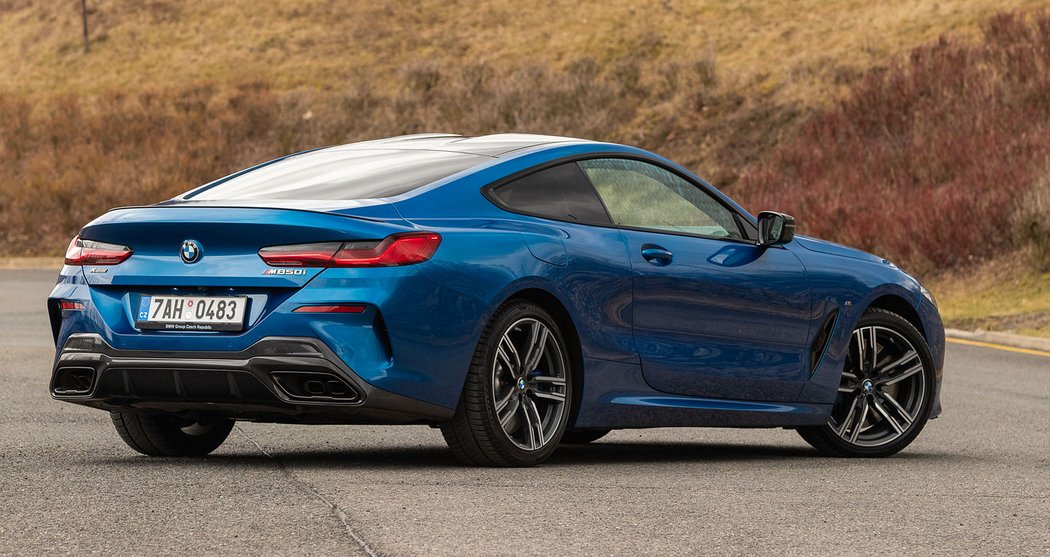 BMW M850i