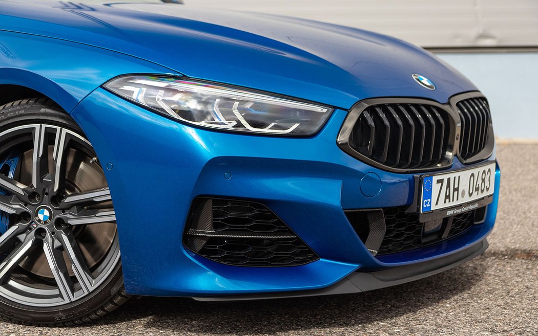 BMW M850i