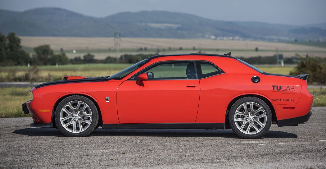 Dodge Challenger R/T Scat Pack 50th Anniversary Edition