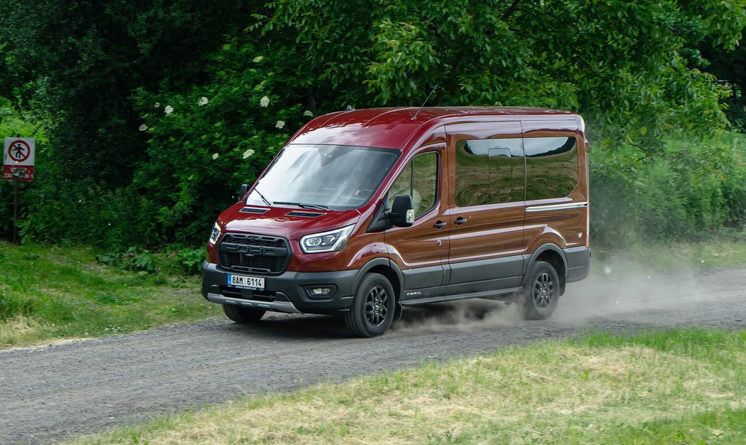 Ford Transit Trail