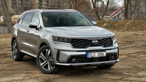 TEST Kia Sorento 1.6 T-GDi PHEV 4x4 6AT Top – Jedno z mála