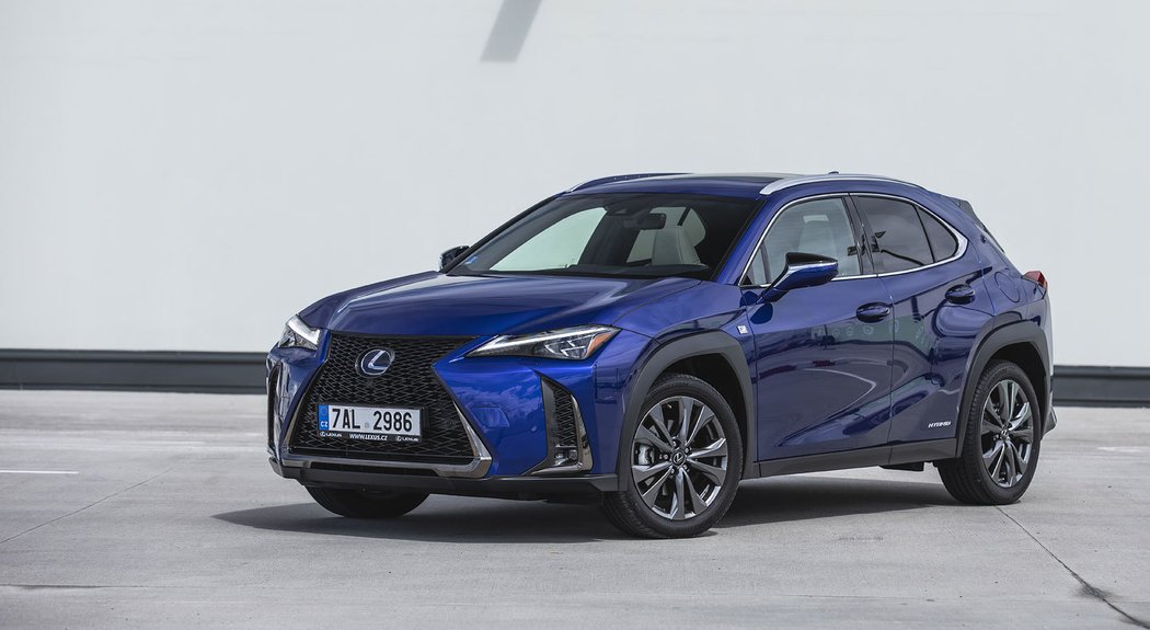 Lexus UX 250h