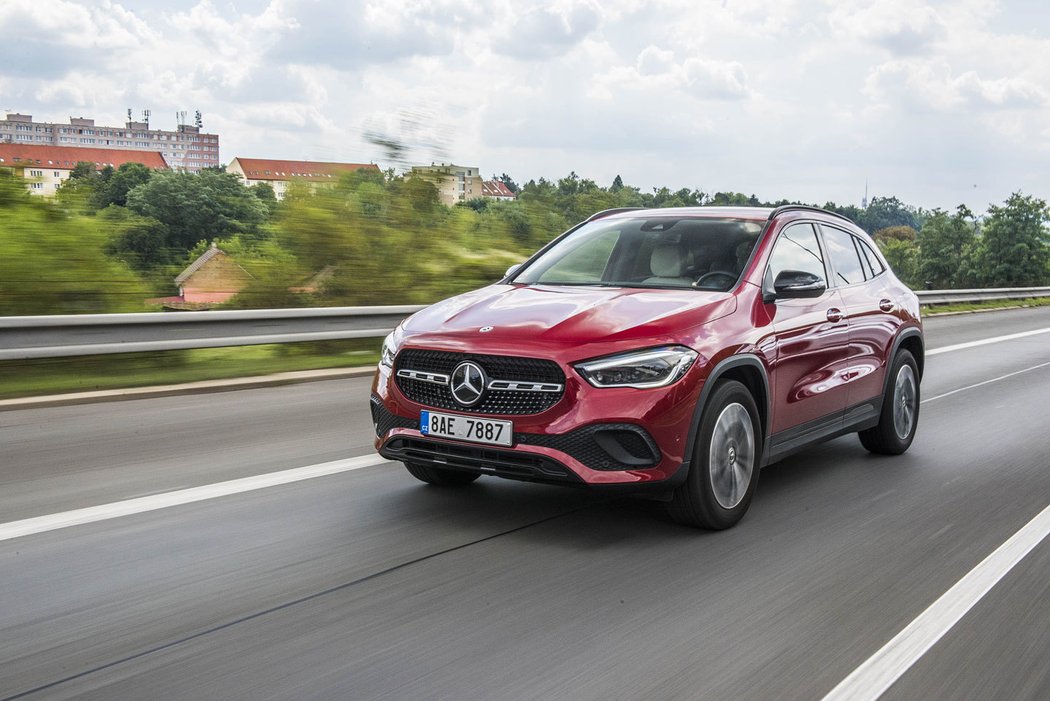 Mercedes-Benz GLA 220 d 4Matic