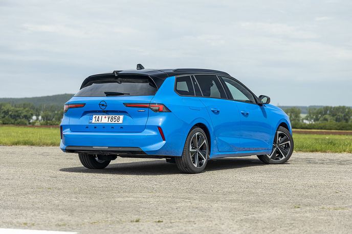 Opel Astra ST Hybrid Opel Astra ST Hybrid