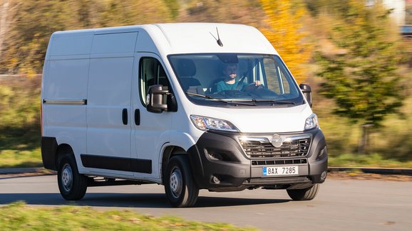 TEST Opel Movano Van 2.2 CDTi (103 kW) – Hledá se pracovní nezmar. Značka: Levně!