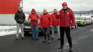 Test pohonů tentokrát ve videu aneb Jak starý rapid zostudil moderní škodovky Test pohonů tentokrát ve videu aneb Jak starý rapid zostudil moderní škodovky