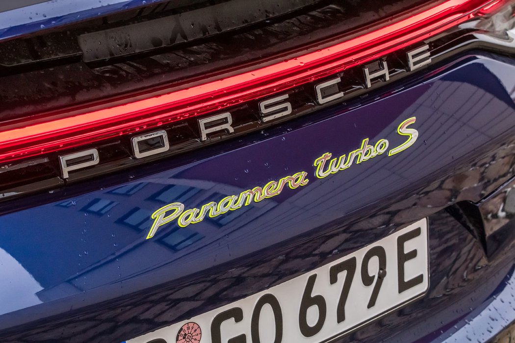 Porsche Panamera Turbo S E-Hybrid