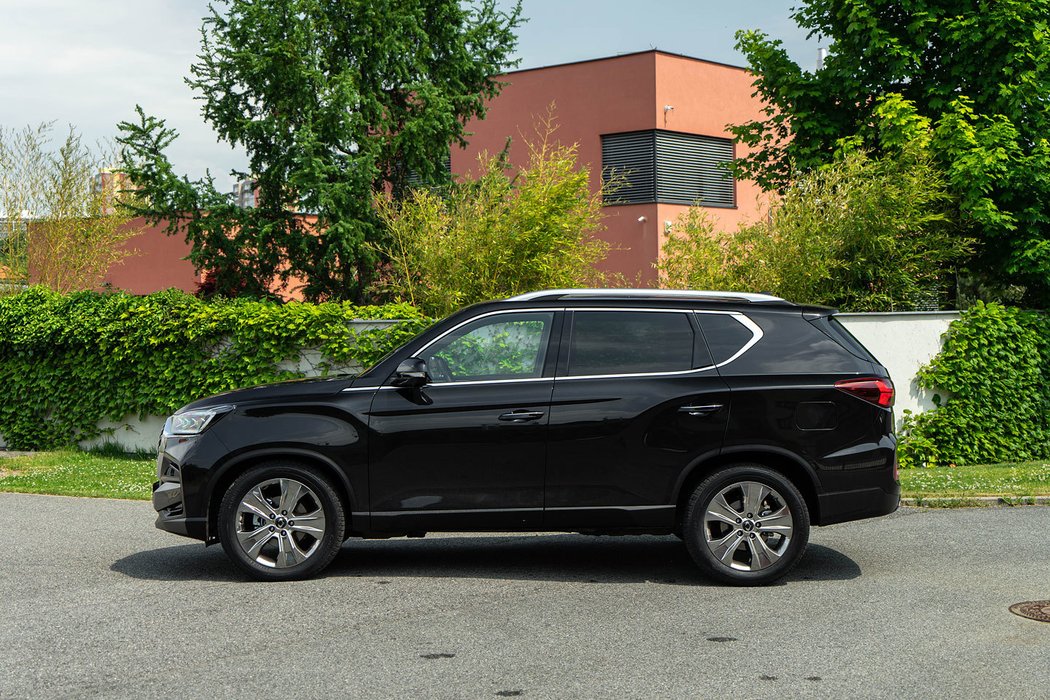 SsangYong Rexton 2.2 e-XDI (149 kW)