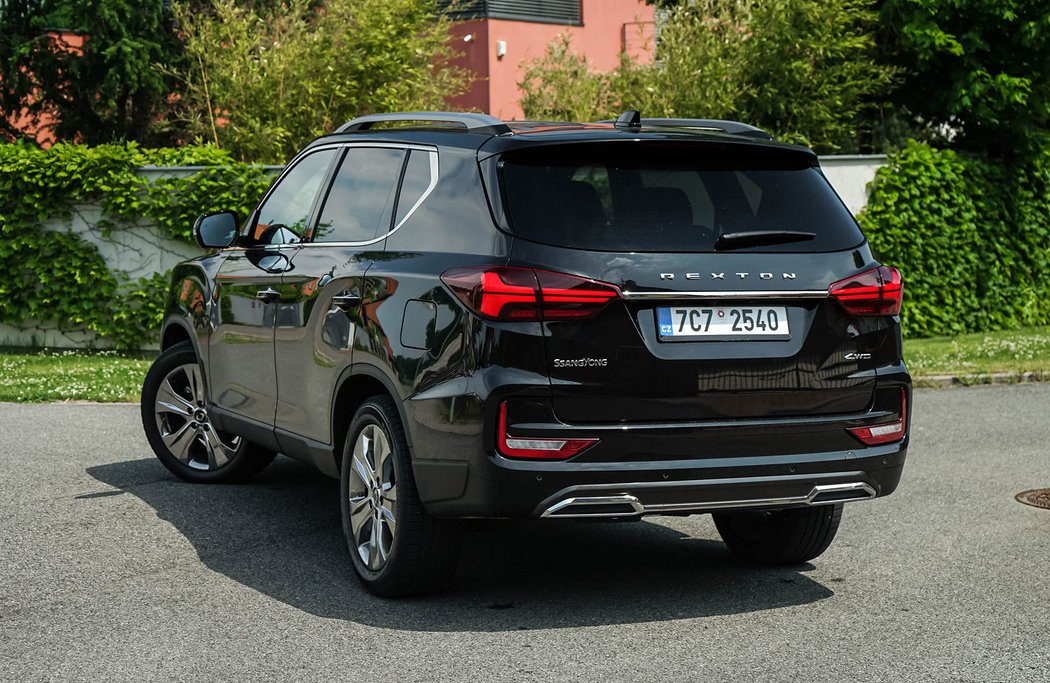 SsangYong Rexton 2.2 e-XDI (149 kW)