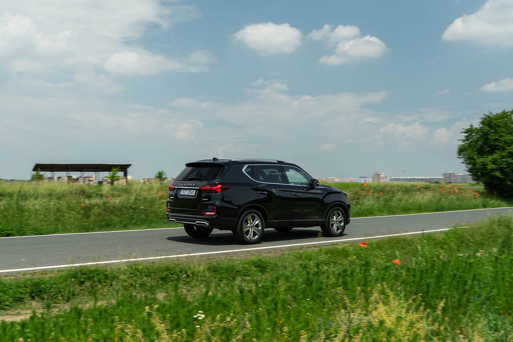 SsangYong Rexton 2.2 e-XDI (149 kW)