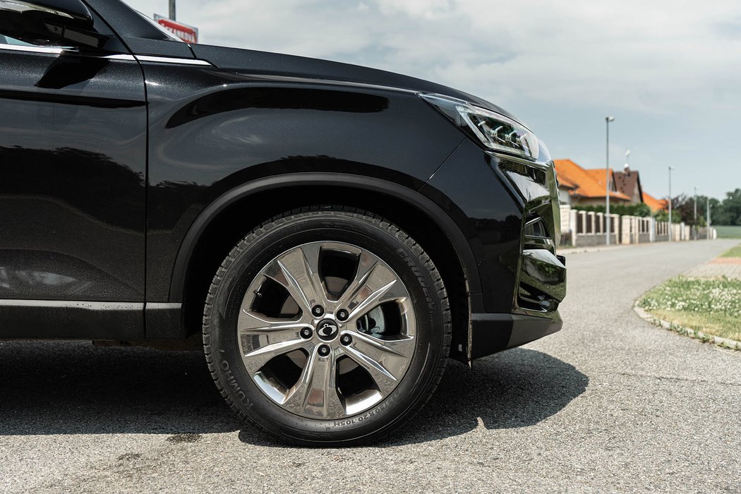 SsangYong Rexton 2.2 e-XDI (149 kW)