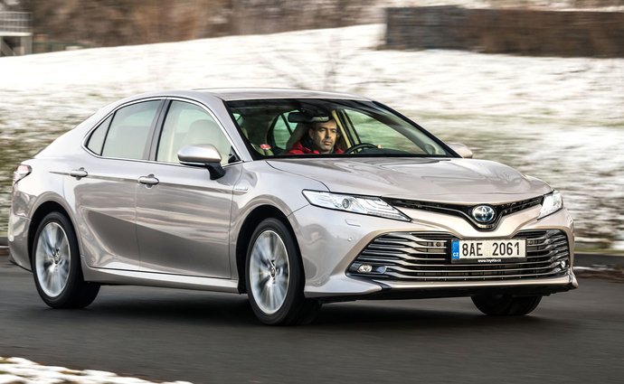 Toyota Camry 2.5 Hybrid Executive