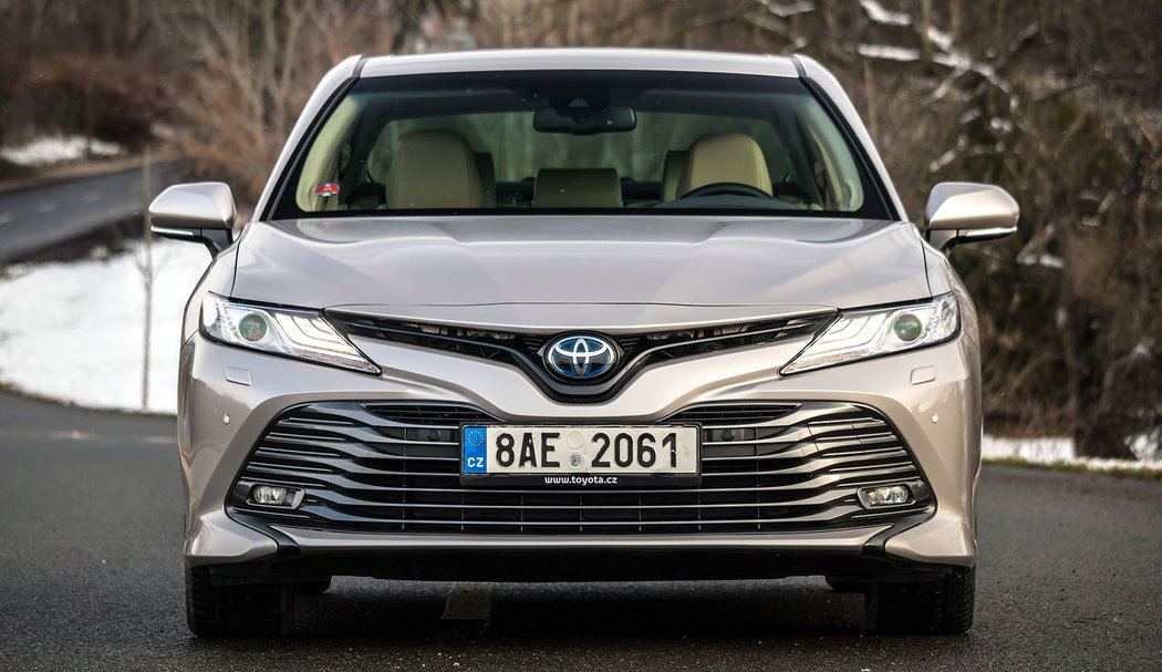 Toyota Camry 2.5 Hybrid Executive