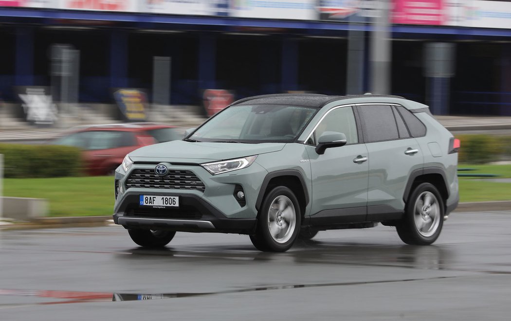 Toyota RAV4 2.5 Hybrid 163 kW e-CVT AWD Executive