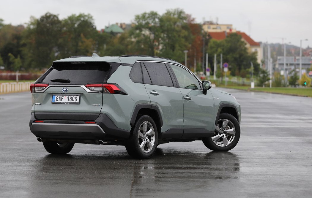 Toyota RAV4 2.5 Hybrid 163 kW e-CVT AWD Executive