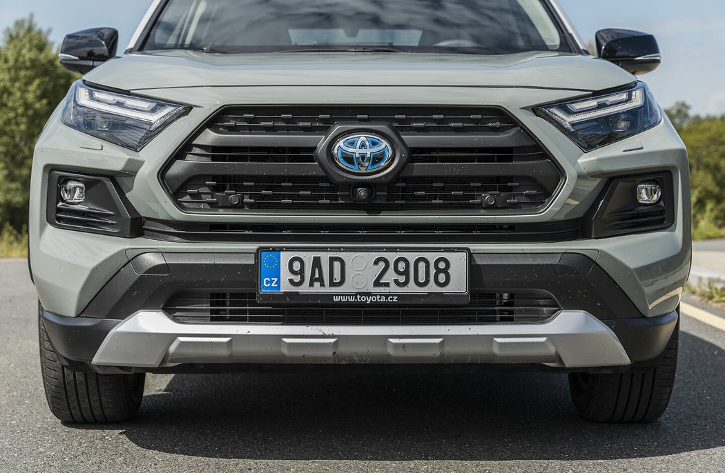 Toyota RAV4 2.5 Hybrid e-CVT 4x4 Adventure