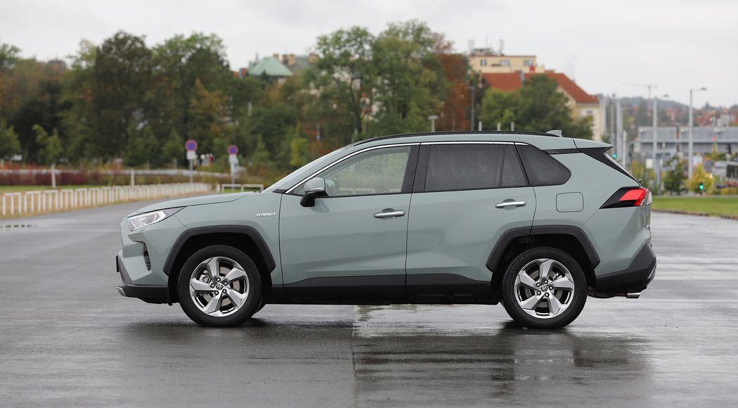 Toyota RAV4 2.5 Hybrid 163 kW e-CVT AWD Executive