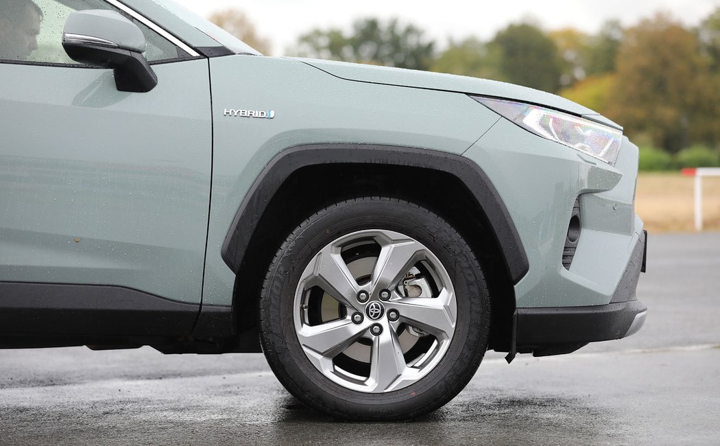 Toyota RAV4 2.5 Hybrid 163 kW e-CVT AWD Executive