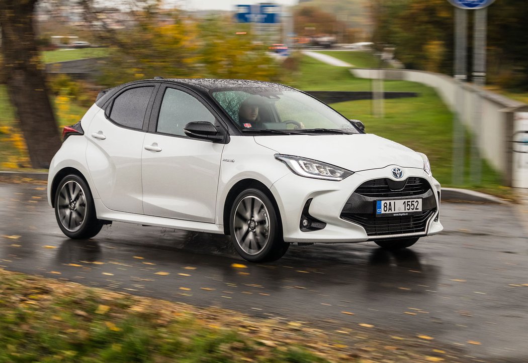 Toyota Yaris Hybrid