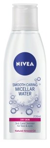 Jemná micelární voda Nivea pro suchou až citlivou pleť, 200 ml, 137 Kč, seženete v drogeriích.