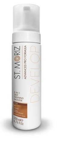 Samoopalovací pěna St. Moriz 5in1 tanning mousse, 449 kč (200 ml). Seženete na www.fann.cz.