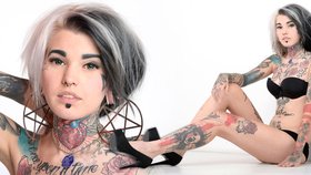 Adriana Křečková (22), pyšnící se titulem Miss Tattoo, má tetováním pomalovanou třetinu těla.