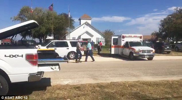 Střelba v texaském kostele během bohoslužby