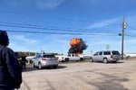 Exploze po srážce dvou letadel na letecké přehlídce v Texasu (12.11.2022)