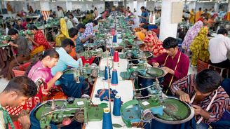 Bangladéšské textilky jsou levné až příliš