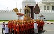 Bangkok truchlí nad ztrátou krále Pchúmipchona Adundéta.