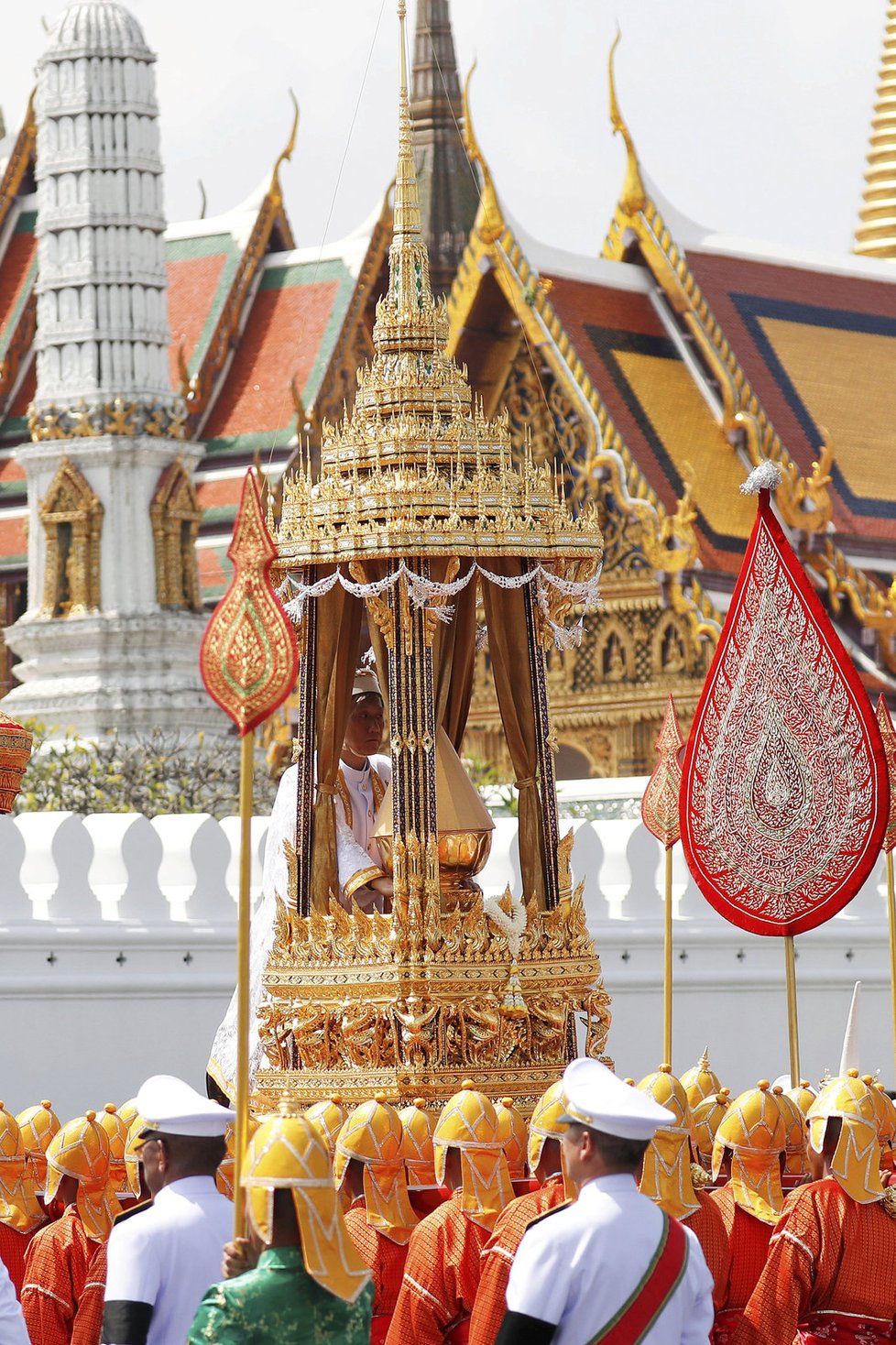 Říjen 2017: Bangkok truchlil nad ztrátou krále Pchúmipchona Adundéta.