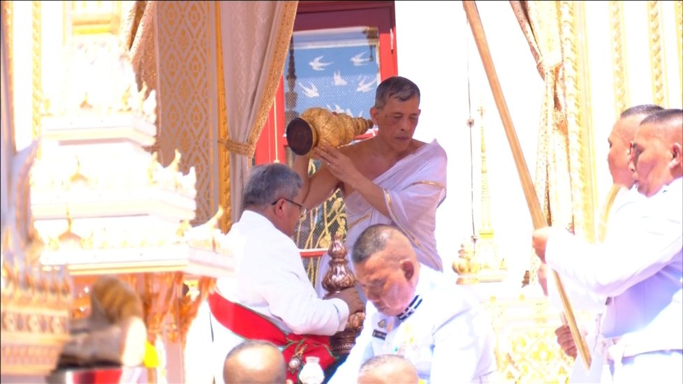 Korunovace thajského krále, kterým se stal Mahá Vatčirálongkón, Ráma X. (4. 5. 2019)
