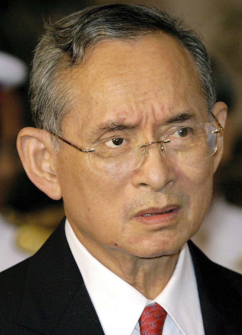 Thajský lid truchlil: Milovaný král Pchúmipchon Adundét zemřel ve věku 88 let.