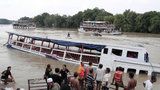 V Thajsku se převrhla loď s turisty. Mezi nejméně 12 mrtvými je i dítě