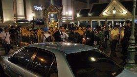 V thajském Bangkoku došlo k hrozivé nehodě…