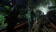 Dvanáct chlapců ve věku 11 až 16 let a jejich pětadvacetiletý fotbalový trenér uvízli předminulou sobotu v jeskynním komplexu, který je dlouhý zhruba deset kilometrů.