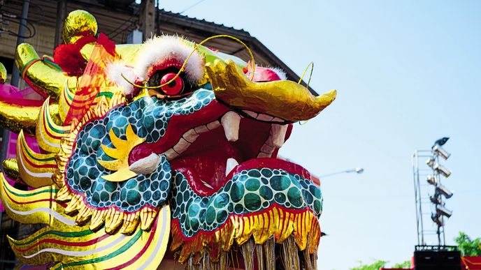 Drak je se lvem základní symbol oslav čínského Nového roku