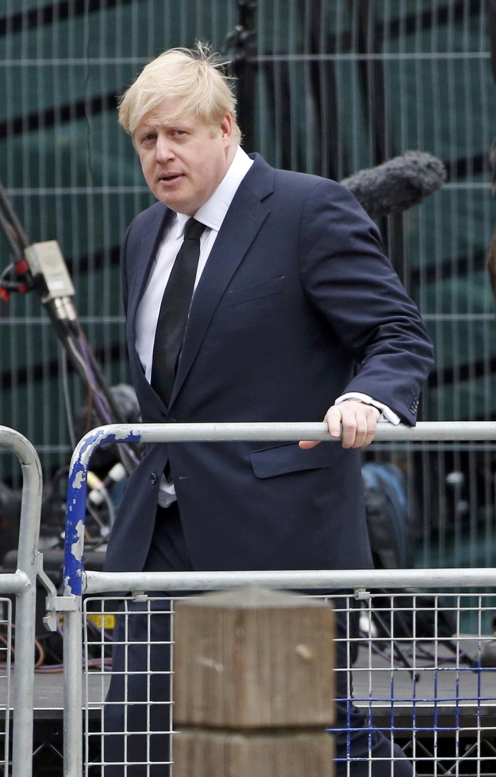 Londýnský primátor Boris Johnson přichází do Katedrály Sv. Pavla na pohřeb Margaret Thatcherové
